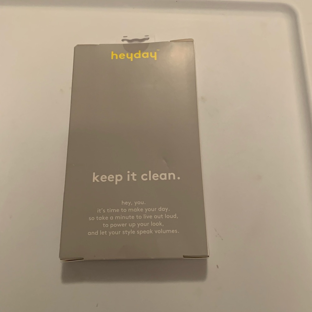 NIB iPhone 13 Pro case - Picture 2 of 3